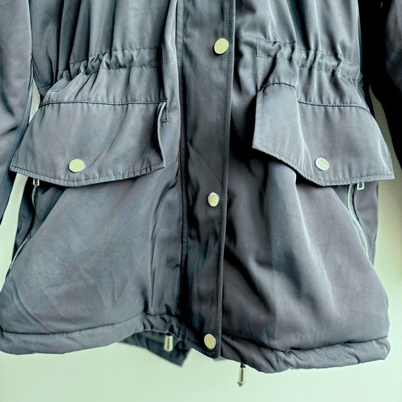 Zara women’s Black Waterproof Gold Tone Removable Faux Fur Hood Size Medium - Picture 10 of 16